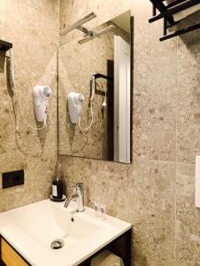 HoneyComb GuestHouse