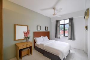3-Bedroom Stay at Macalister Road & Georgetown, Noble Villa Penang