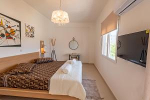 ARETOUSA Seafront House