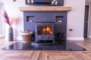 Eden House and Pet Farm