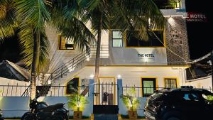 THE HOTEL- At Eden Beach