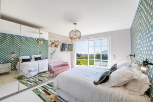 Villas REF 2165- Mandelieu La Napoule- Sea view Villa for rent : photos des chambres