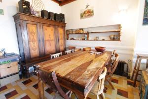 Bohemian holiday home with lake view