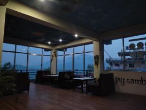 Jay sambhoo pumdikot lodge restaurant and cafe
