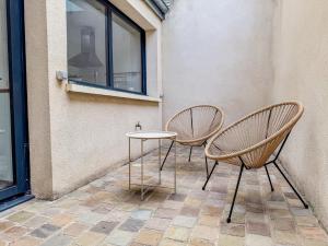 Appart avec terrasse, vue & parking - hyper centre