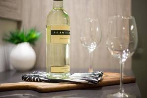 Sweethearts in the City. Sunsets on level 6