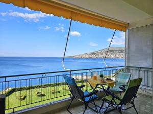 Janosh Front line apartment in Saranda