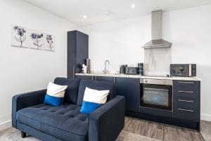 Modern & Central 1BR Flat with Sky TV