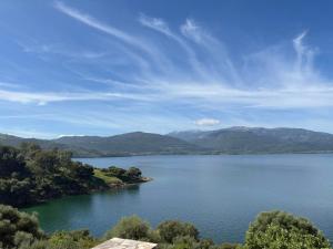 sparton amfilohias παραθαλάσσιο εξοχικό Filoxenia