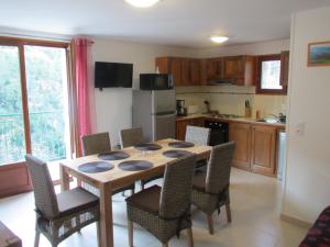 Maisons de vacances La grange neuve : photos des chambres
