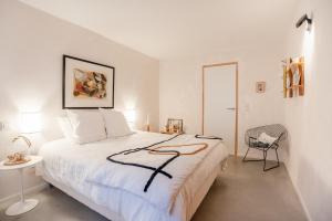 Villas Villa d-Artiste en pleine pinede a 10 min d-Aix : photos des chambres