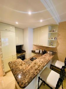 GRAY D ALBION Residence