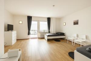 VAZ Apartments Freiheit 1 für Monteure und Fachkräfte, Küche, Balkon, TV, WLAN, Parkplatz, Autobahnähe