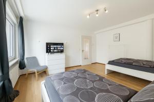 VAZ Apartments Freiheit 1 für Monteure und Fachkräfte, Küche, Balkon, TV, WLAN, Parkplatz, Autobahnähe