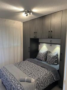 Appartements Riviera Azur sea view, swimming pool, jacuzzi : photos des chambres