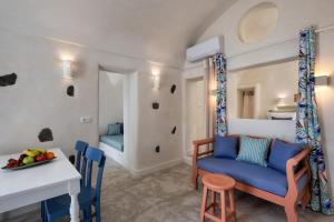 Gilberts Cave with cave jacuzzi