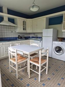 Maisons de vacances Pole Europeen du Cheval - Gite de la Fromenterie : photos des chambres