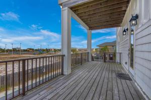 Beach Elite by Gulf Coast Getaways