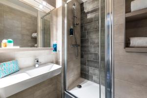 Hotels Hotel Le Lumiere : Chambre Triple