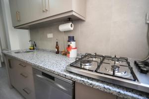 50 steps to tram,central and stylish