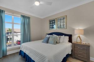 Bikini Bottom by Gulf Coast Getaways