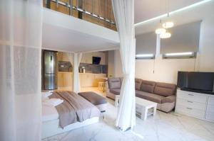 Aria Loft Apartment by the sea