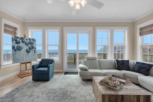 Cloud Nine by Gulf Coast Getaways