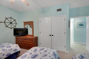 Coastal Breeze by Gulf Coast Getaways