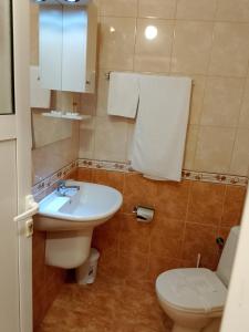 Хотел ЗЛАТНА КОТВА