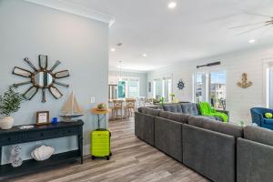 Here and Now by Gulf Coast Getaways