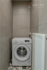 Jaax Apartment Airport by Airstay