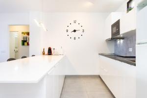 Home2Book Sunset Terrace & Pool Haven