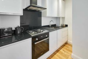 Host & Stay - Eton House
