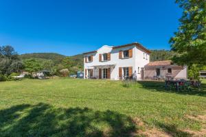 Maisons de vacances Mon Gite en Provence avec piscine : photos des chambres