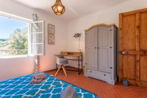 Maisons de vacances Mon Gite en Provence avec piscine : photos des chambres