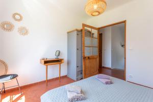 Maisons de vacances Mon Gite en Provence avec piscine : photos des chambres