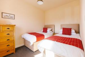 James Ville Marina, Lodge 9