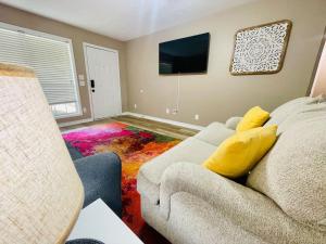 Eastgate 18A beautiful townhouse