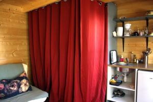 Chalet 3 en bois avec accès piscine