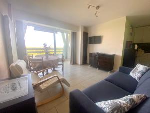 LA GRANDE MOTTE – T2 VUE MER ET PINÈDE – 4 PERSONNES – PARKING PRIVATIF