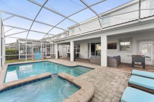 The Magic Kingdom 9BR Resort Pool Home Near Disney