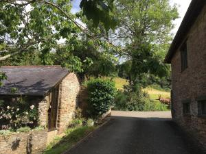 2 Bed Apartment with Shared Pool