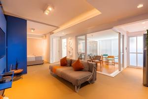 Easy Star - Belo apartamento C Vaga ao lado Shopping Morumbi - UQ01I