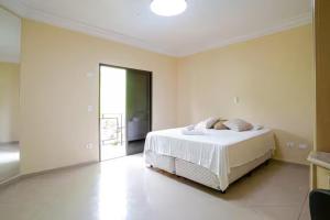 Suíte privativa 5 minutos metrô com Piscina e churrasqueira