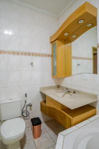 Suíte privativa 5 minutos metrô com Piscina e churrasqueira