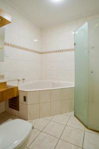 Suíte privativa 5 minutos metrô com Piscina e churrasqueira