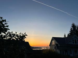 Shambhala Retreat-Zen Suite