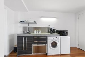 Studio Stay, Walk to City and Food