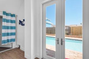 Sealation! by Gulf Coast Getaways