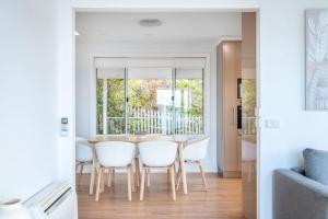 Spectacular View, Modern Comfort